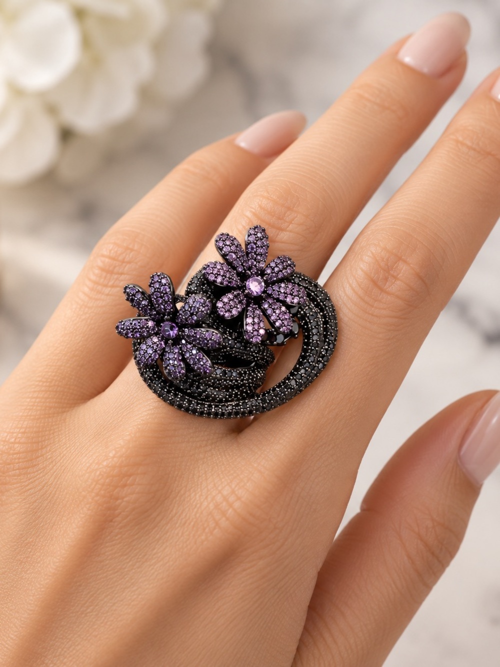 nOir NYC Black Purple Crystal Floral Statement Ring Size 7